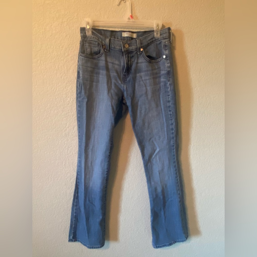 Levi’s 515 low rise bootcut medium wash jeans